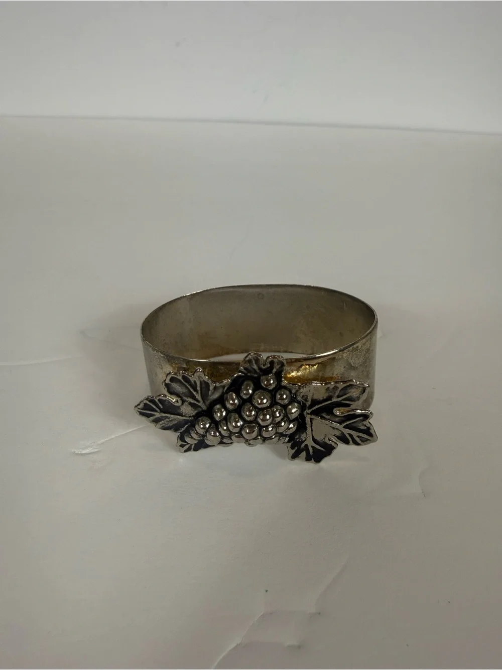 N/A elegant silver